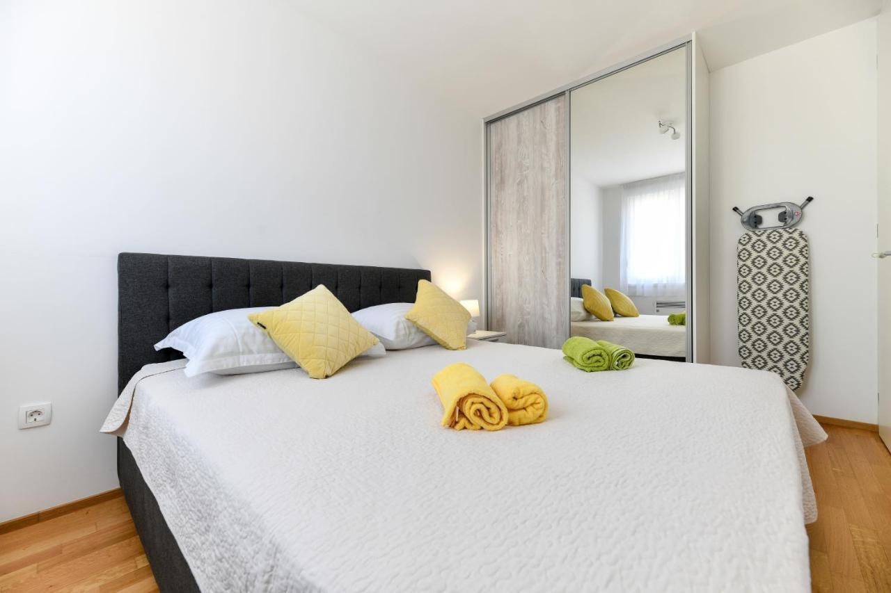 Modern Apartment For 2025' Vacation In 扎达尔 外观 照片