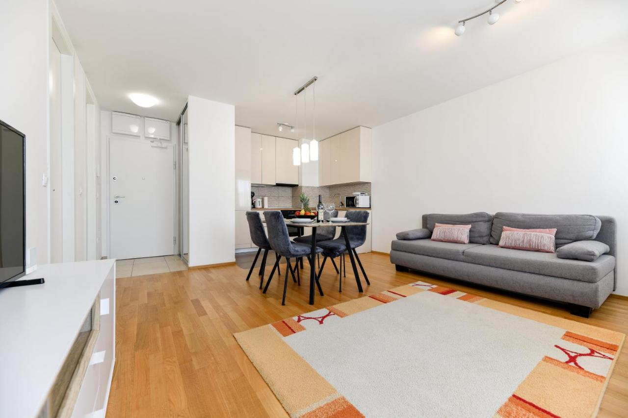 Modern Apartment For 2025' Vacation In 扎达尔 外观 照片